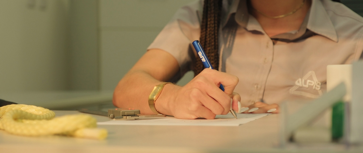 Desenhe sua carreira conosco